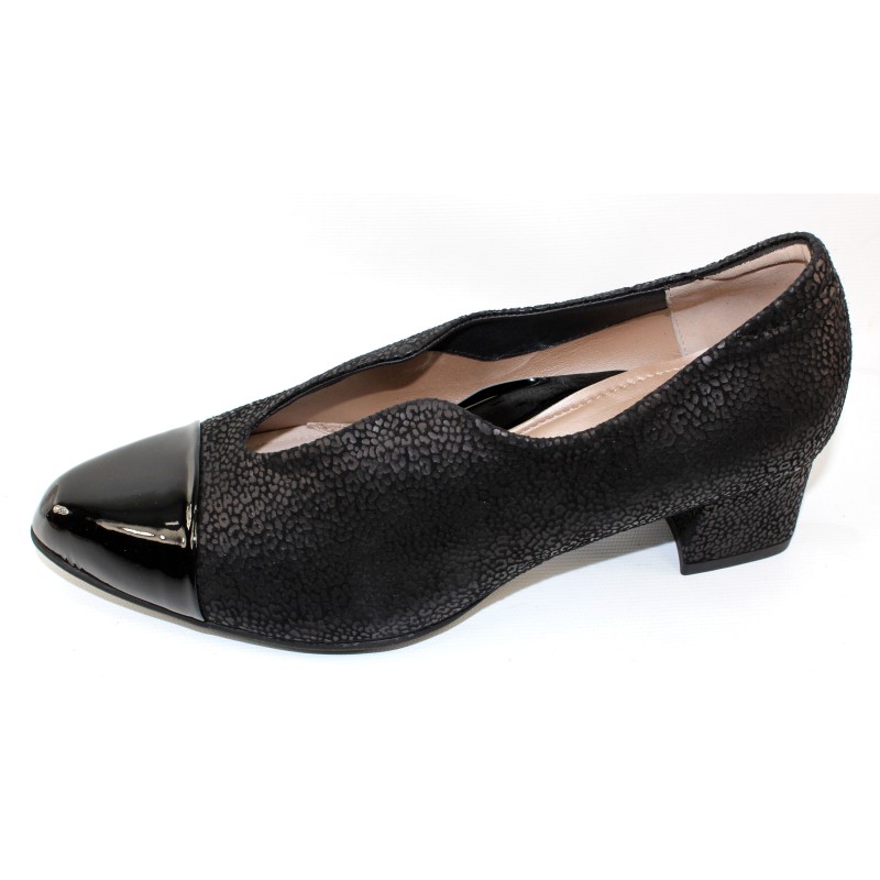 Beautifeel Women s Meryl In Black Leopard Printed Suede Patent Leather