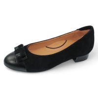 Lamour Des Pieds Women's Farida In Black Kid Suede/Croco Printed Leather