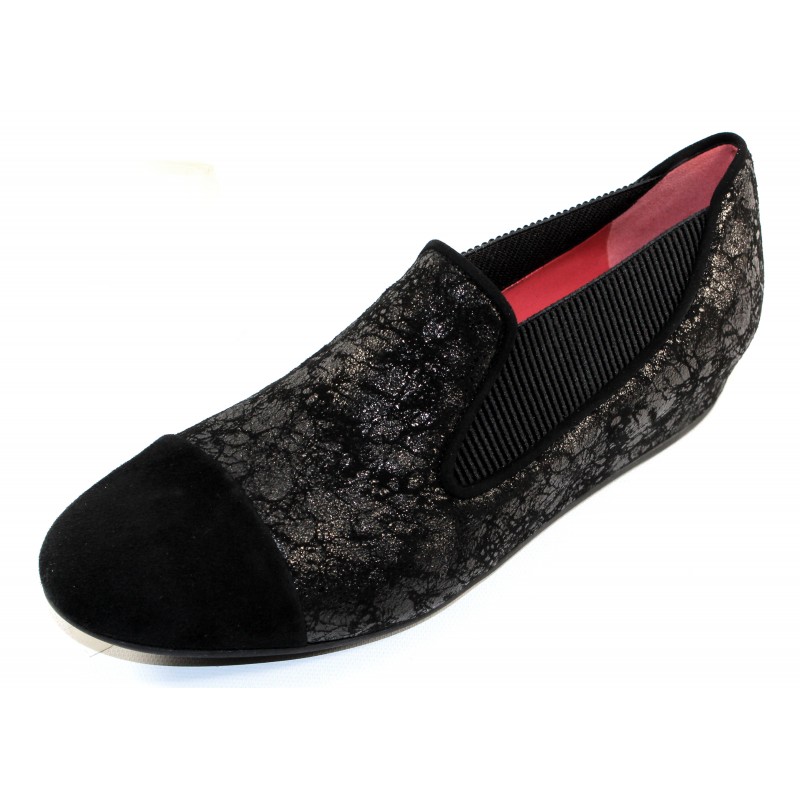 Pas De Rouge Womenu0027s Omer 2663 In Black Suede/Embossed Suede/Ribbed Elastic