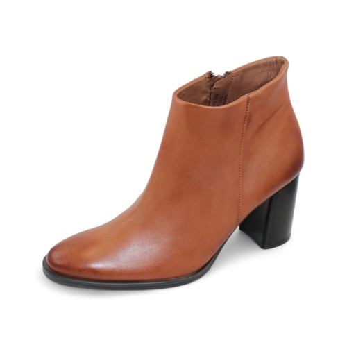 Paul Green Women's Winn In Cognac Leather